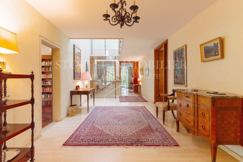 Large Property in Absolute Tranquility - Exclusive